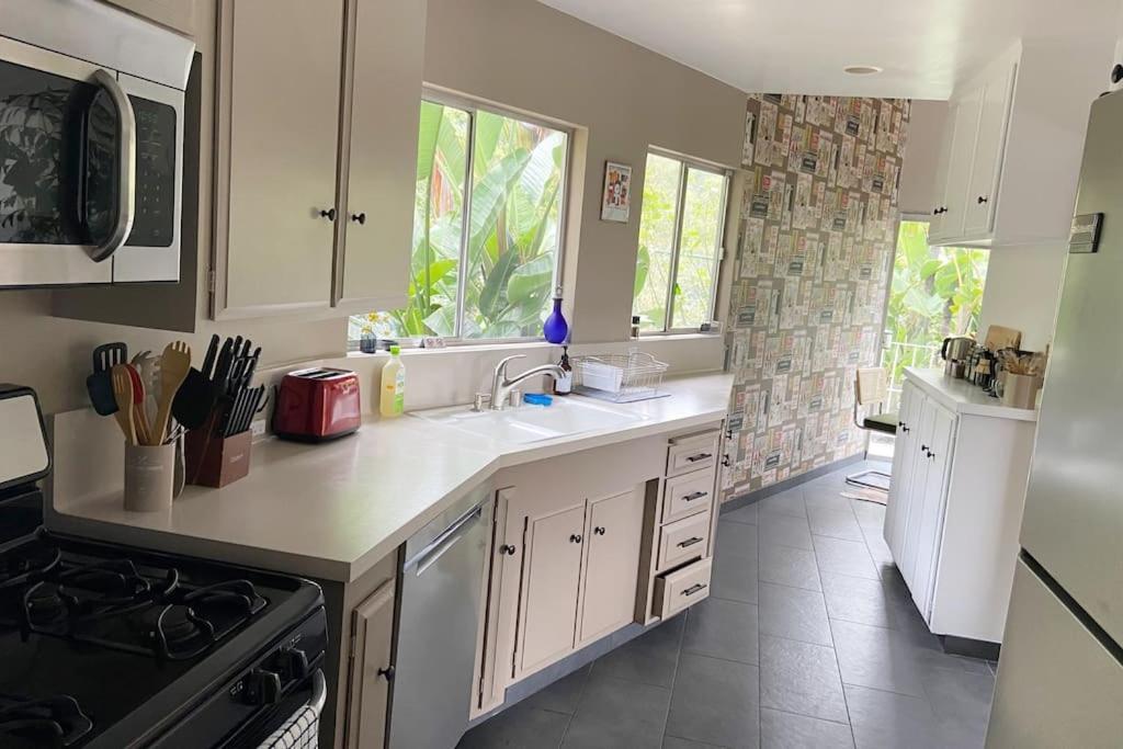 Stunning Hollywood Midcentury Modern-Views-Best Location! Los Ángeles Exterior foto